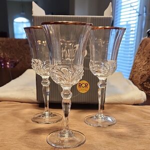 Aurea Crystal Wine Glasses with Gold Rim (7)